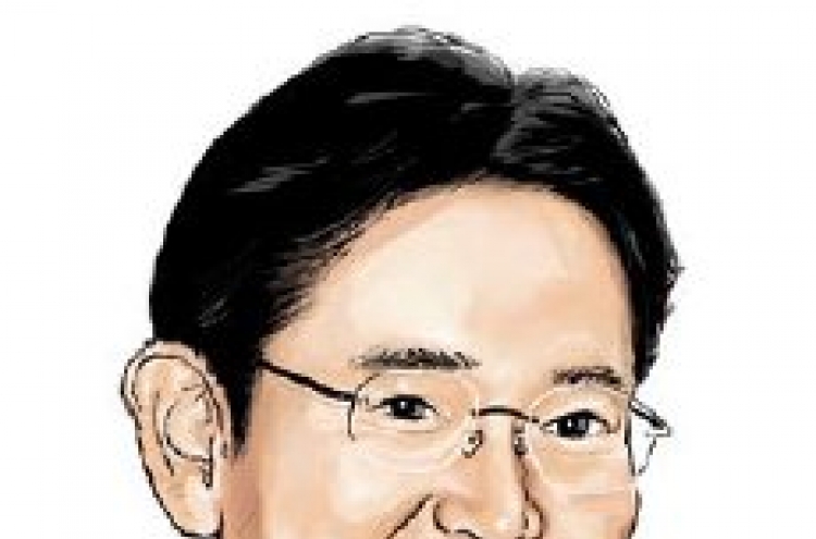 Samsung heir takes over foundations