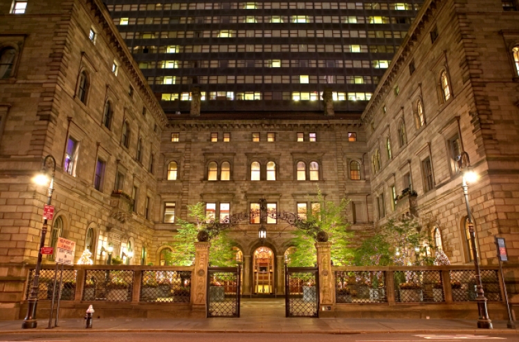 Lotte buys Manhattan hotel for $805m