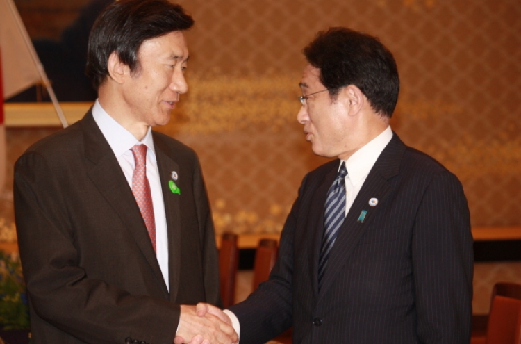 Ministers of Korea, Japan meet to mend ties