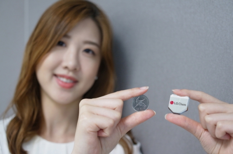 LG Chem develops world’s first hexagonal smartwatch battery