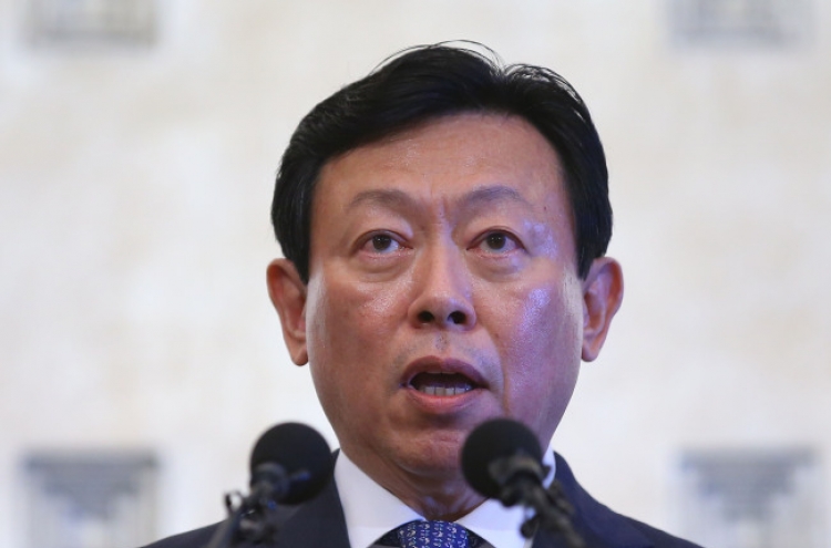 Lotte chief rules out Korea-Japan split