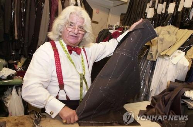 '거지에서 미국 대통령들의 양복 장인으로' 드 파리 별세