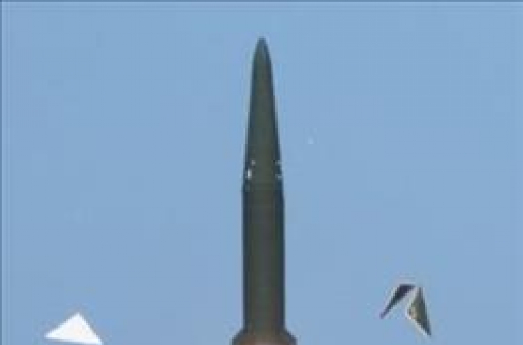 Korea to develop 800-km range missiles by 2017