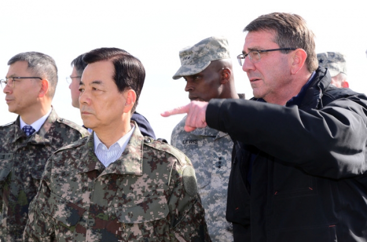 Carter emphasizes South Korea support, visits buffer zone