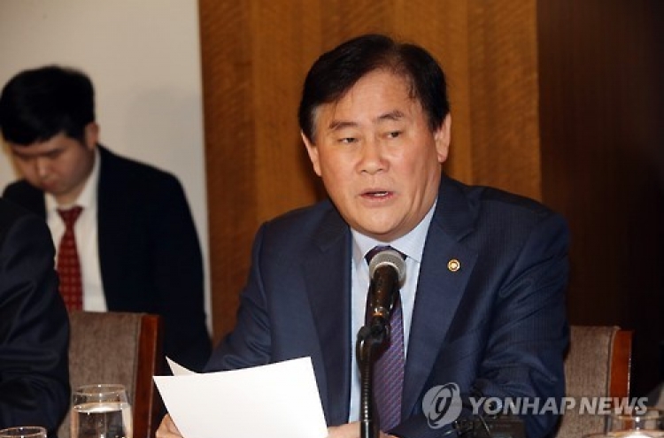 최경환 "내년 3%대 성장률 충분히 달성 가능"