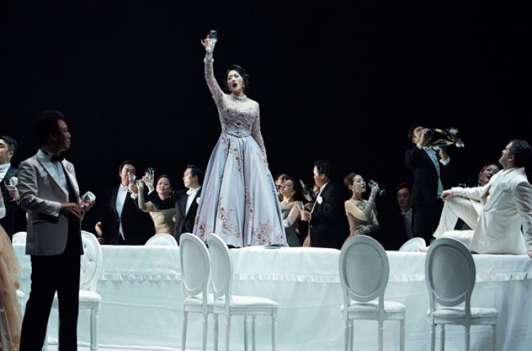 ‘La Traviata’ brings Korea National Opera’s 2015 season to a close