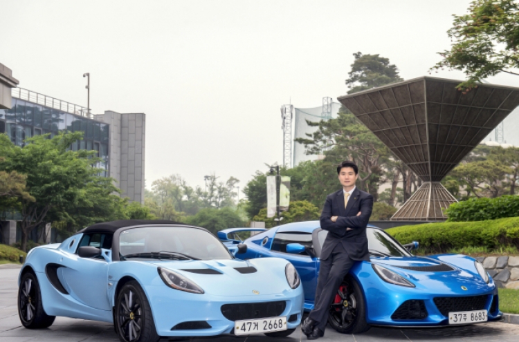 Lotus finds niche with growth of sports cars