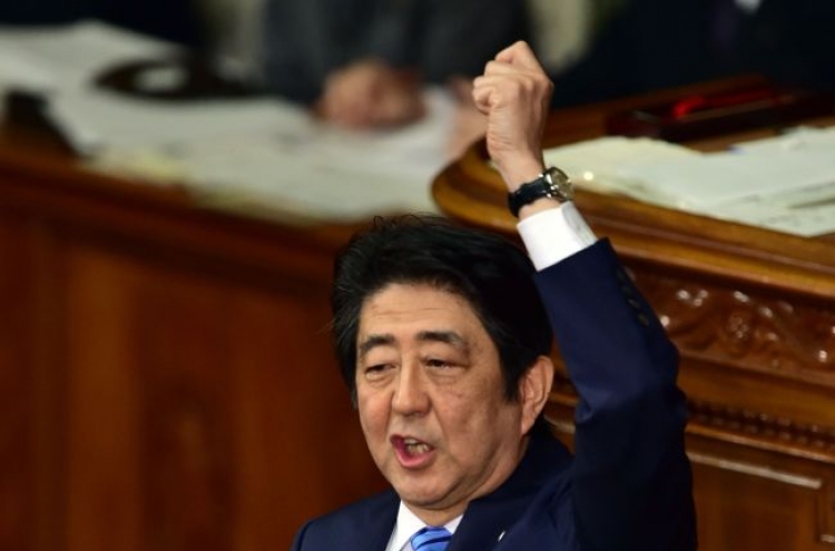 [Reporter's Column] Abe’s diplomatic coup