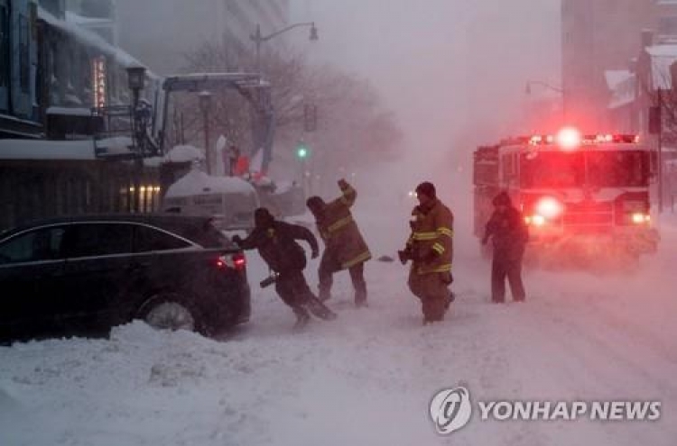 美동부 최고 101.6㎝ 폭설…20명 사망·8천500억 피해