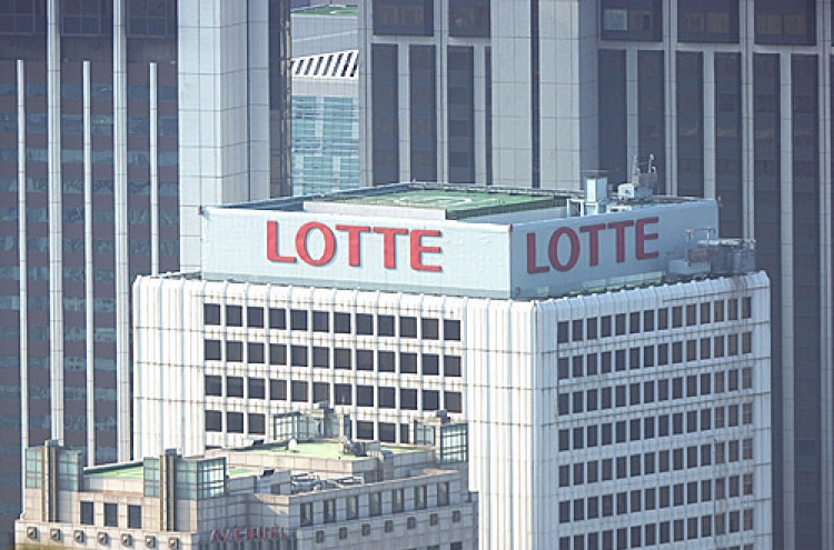 Lotte chairman’s Japanese son under limelight