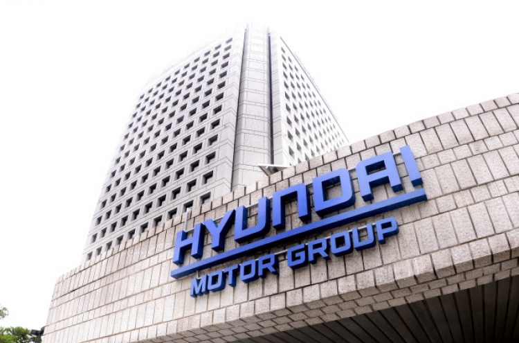 Hyundai Motor, SK plan 18,000 hires