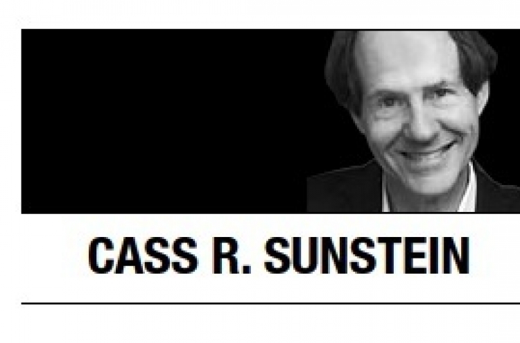 [Cass R. Sunstein] Top court needs minimalist justices　