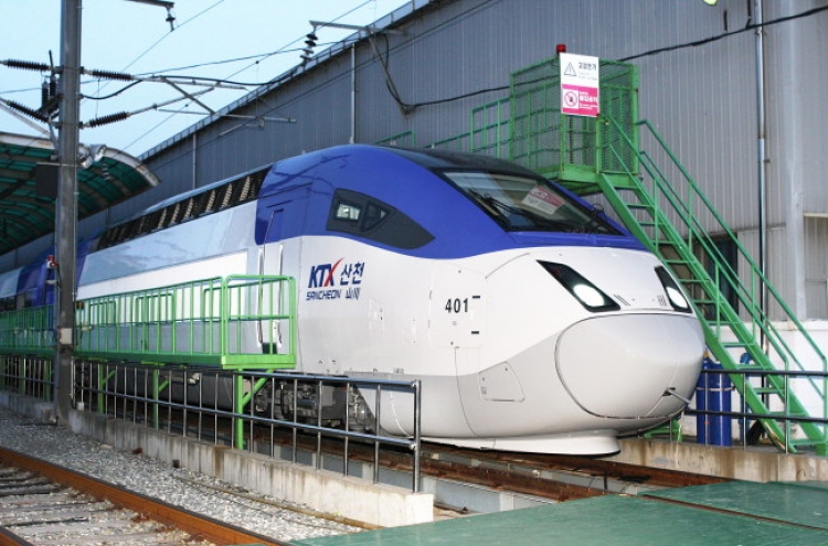 [Photo News] Debut of bullet train bound for 2018 Winter Olympics venue