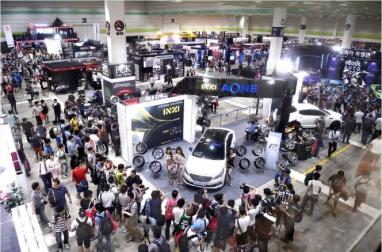 Trade show seeks to promote vehicle modification business