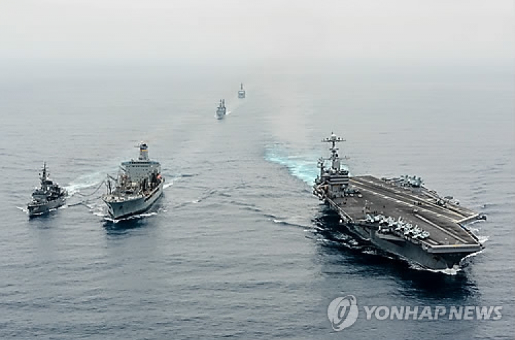 美핵항모 존 C. 스테니스호 부산 입항…대북 경고메시지