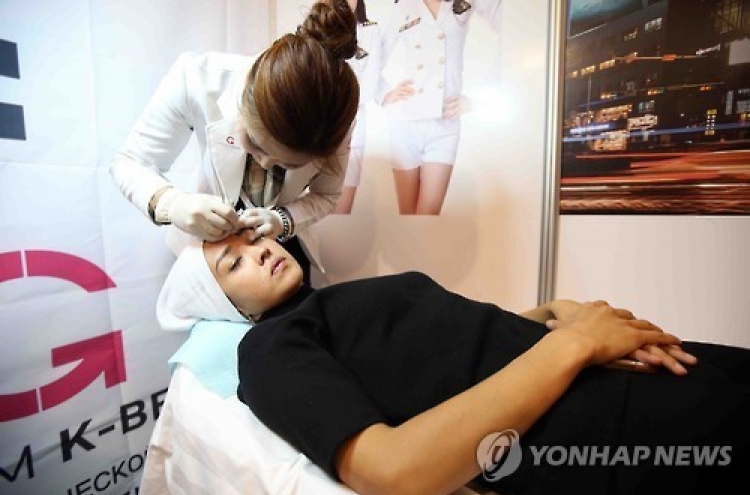 Foreigners reluctant to revisit Korean clinics