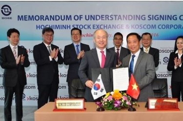 KOSCOM partners with Vietnamese stock exchange