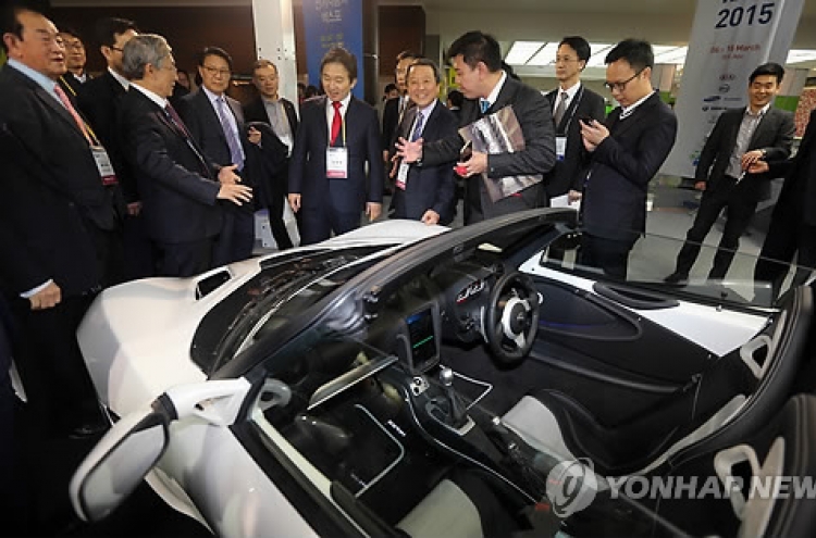 (EV Expo) Carmakers showcase green tech at EV expo