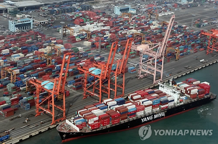 Korean shipyards' order backlog hits 12-year low in March