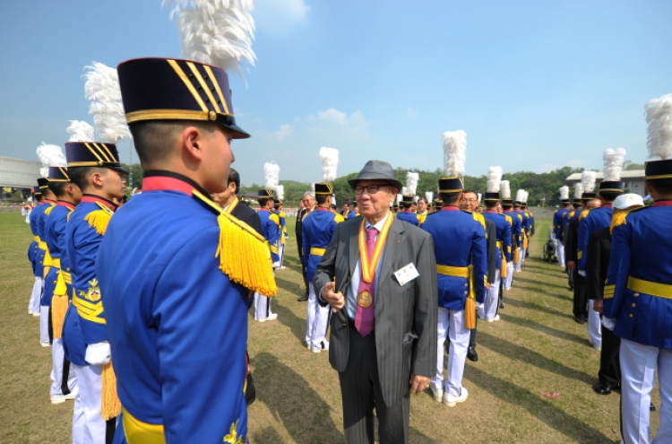 Military academies end cadets’ drinking bans