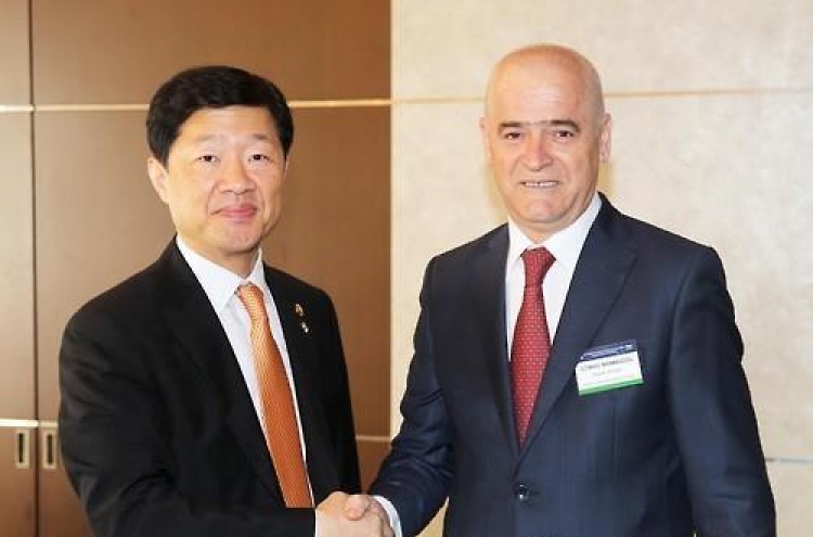 Korea, Azerbaijan agree to expand economic cooperation