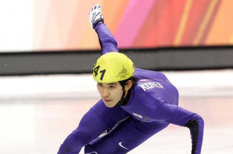 Ex-Olympic short track champ killed in motorcycle crash