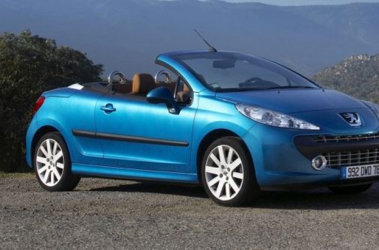 Peugeot to recall subcompact convertible 207 in Korea