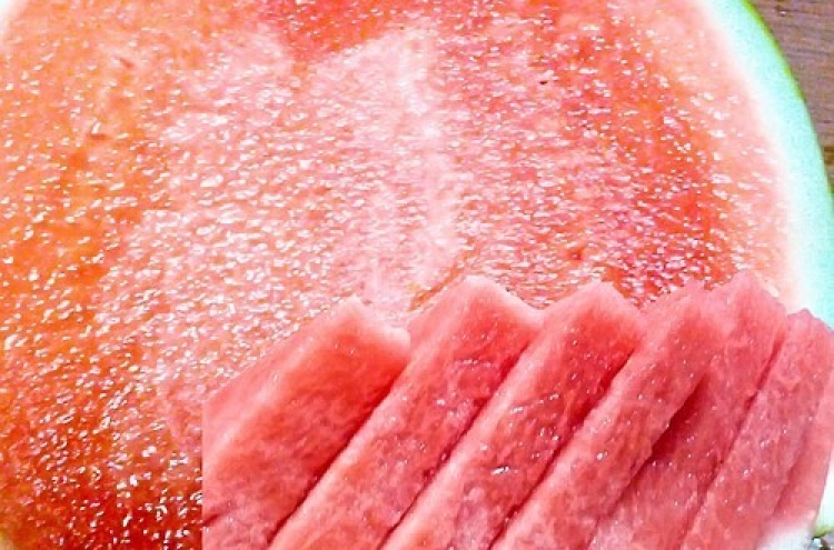 Korean city to hike seedless watermelon exports to Japan