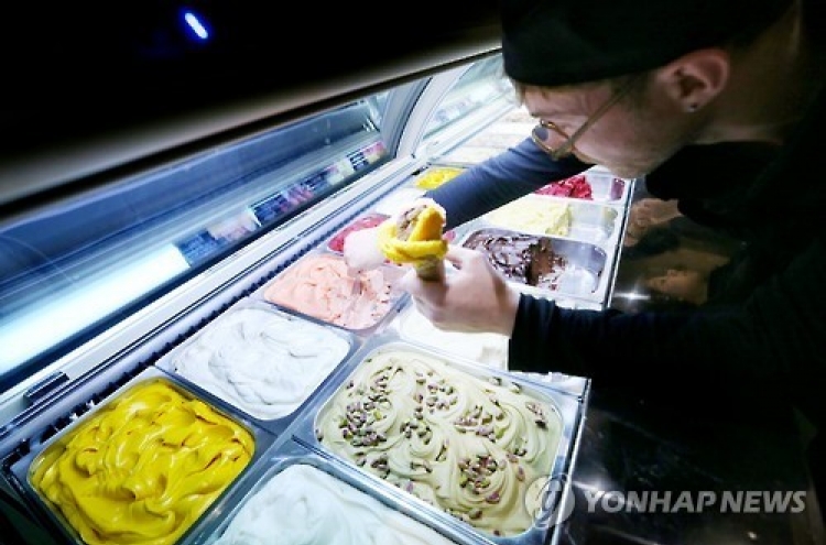 Ice cream sales drop despite unusual heat wave