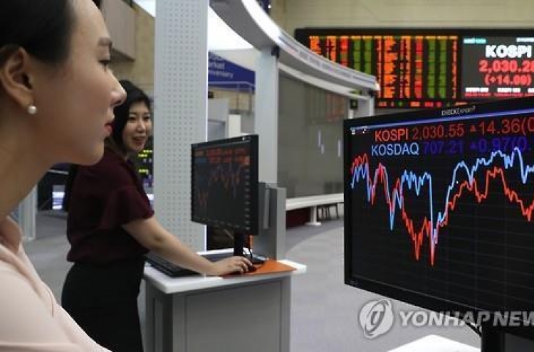 Korean investors flock to high-return bond funds