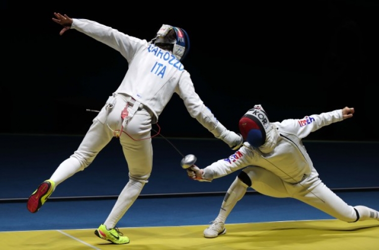 Veteran South Korean fencer laments early exit in last hurrah