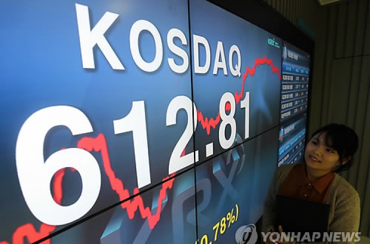 Strong foreign appetite sends Kosdaq to a new high