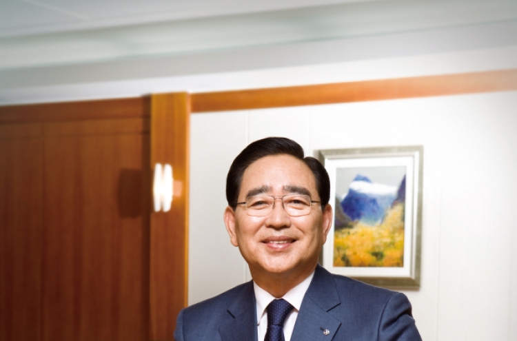 Two-way race for Shinhan Financial chairman