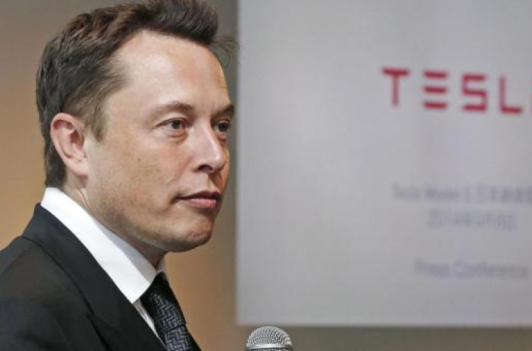 Korean suppliers struggling against Tesla’s gag order