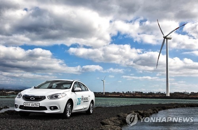 Electric charging point at gas station starts operation in Jeju