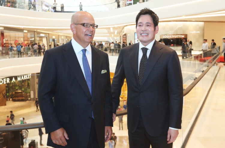 Shinsegae chief expects Starfield sales to reach W5tr by 2020