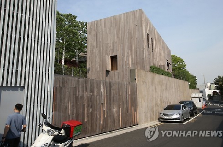 Superrich gravitate to Yongsan: data　