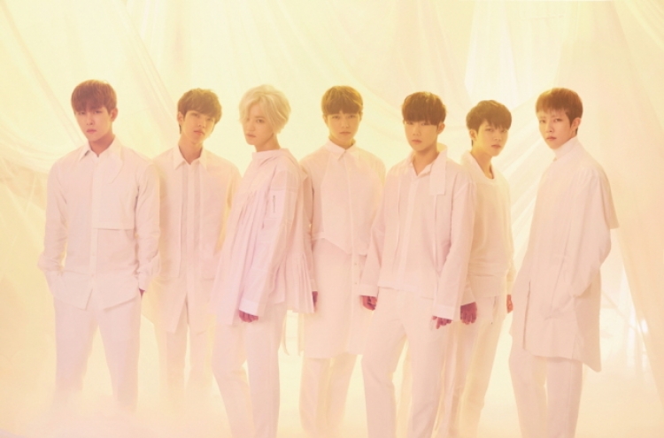 Infinite tops global charts