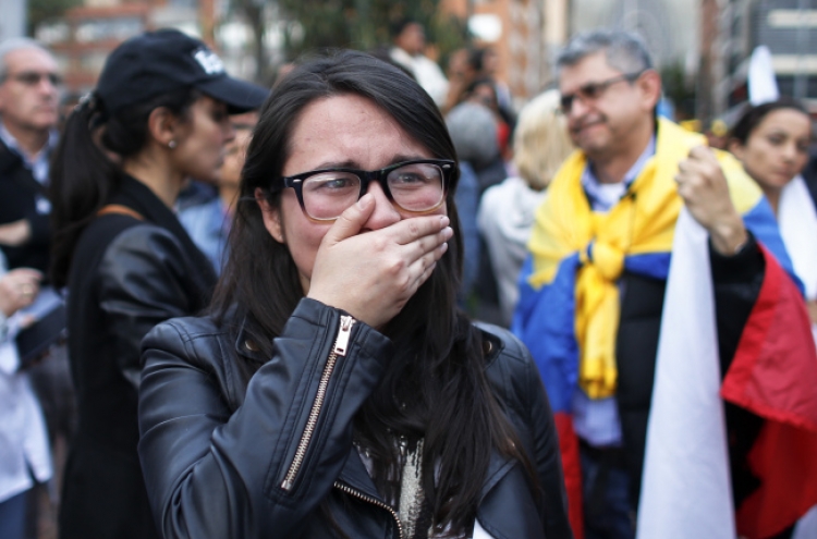 [Newsmaker] Colombian voters nix peace deal in shock vote