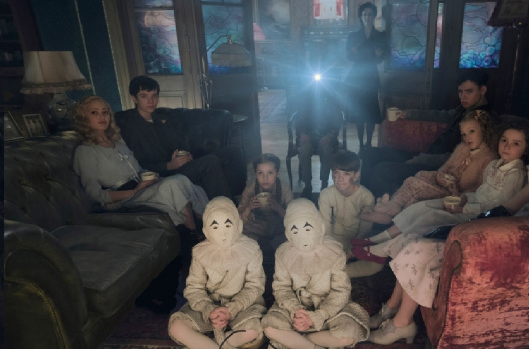 ‘Miss Peregrine’ is familiar, yet fun