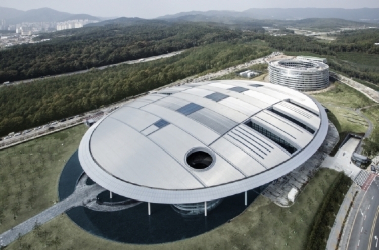 Hankook Tire opens new R&D center in Korea