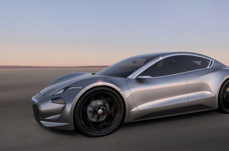 Legendary automobile designer Fisker unveils EMotion