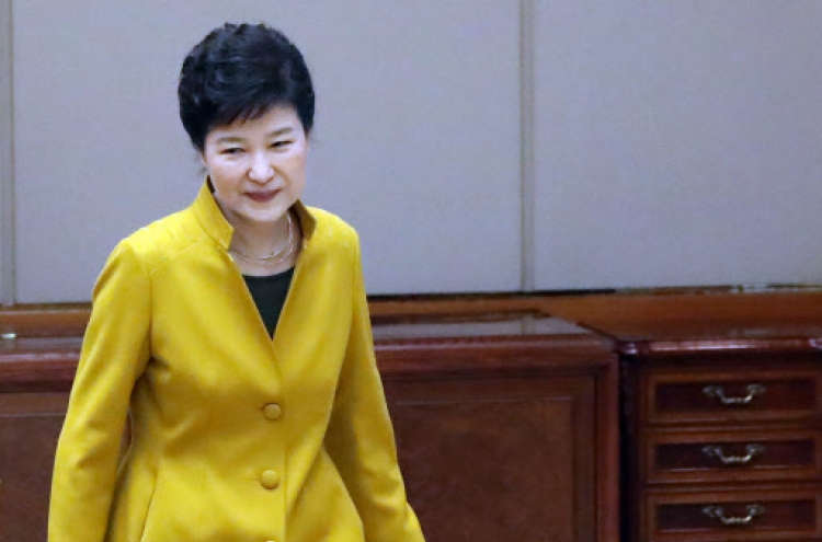 Park’s approval ratings in free fall amid scandal