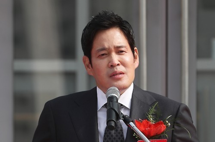 Has siblings’ race to Shinsegae leadership begun?