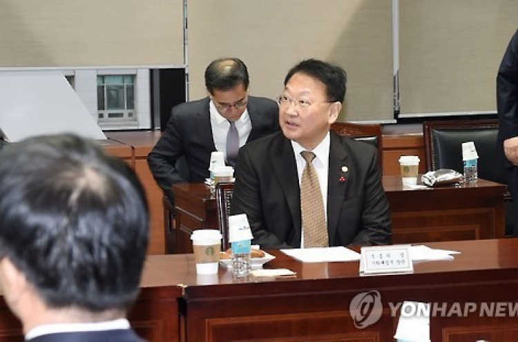 Korea to take swift action to deal with fluctuating global situations