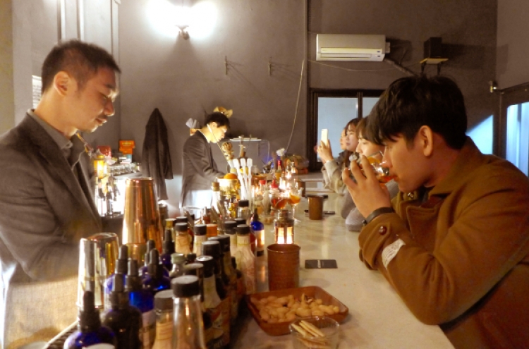 [Weekender] ‘Honsul,’ the art of savoring the tipsy self