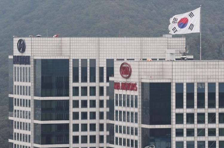 Hyundai Motor Group seeks to freeze salary of senior office workers