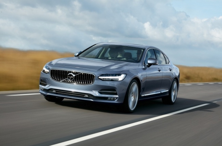 Volvo’s new leasing offer looks to make S90 ‘affordable’