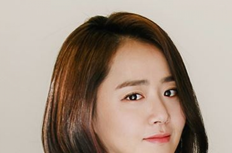 Actress Moon Geun-young undergoes more surgery, cancels shows