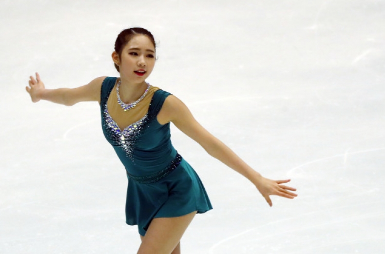Figure skater Choi Da-bin wins women's short program